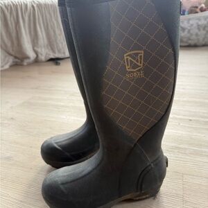 Noble Outfitters Women's Black Winter & Rain Boots